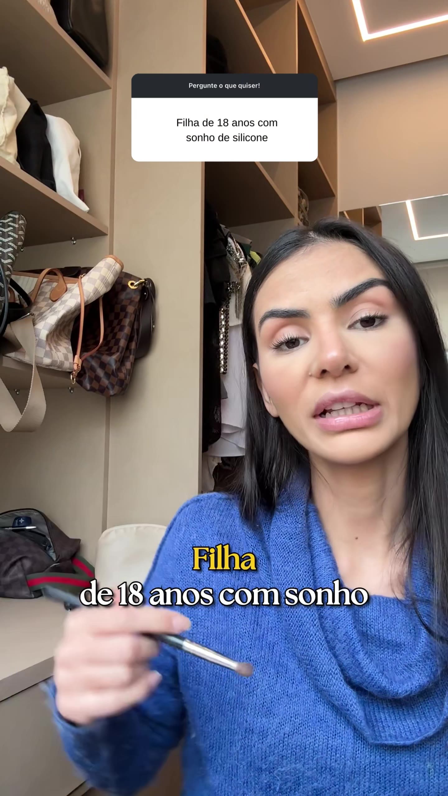 É possível colocar silicone em uma jovem de 18 anos?